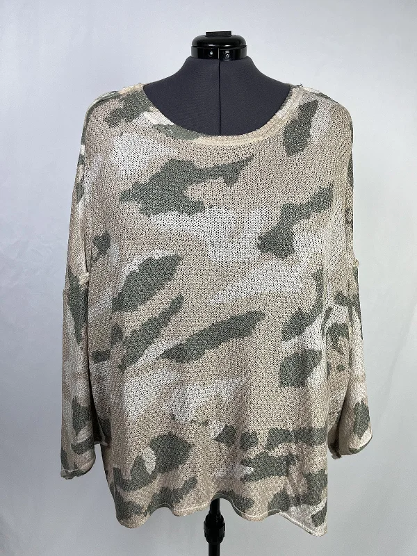 POL Size 3X Beige & Green Camoflage Sweater