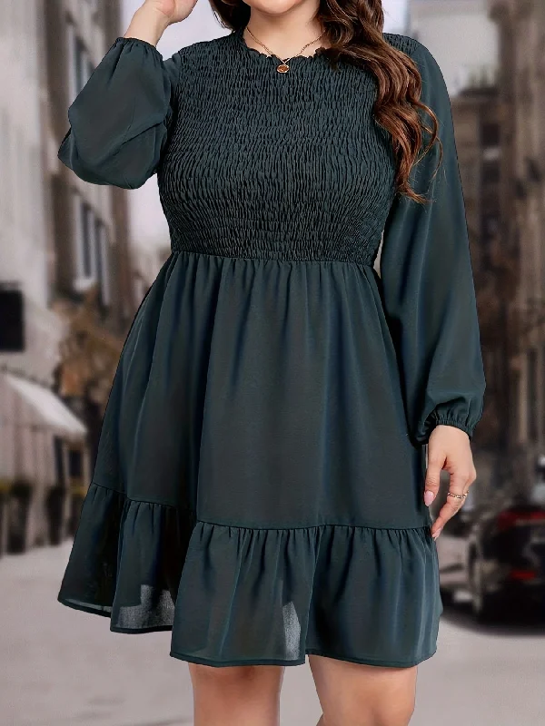 Sixsr Plus Size Casual Dress, Women's Plus Solid Shirred Long Sleeve Round Neck Smock Dress