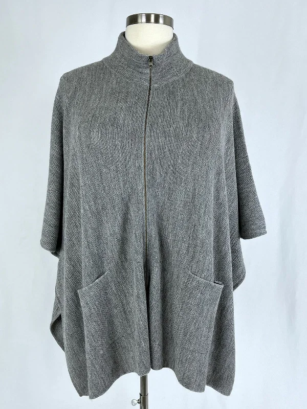 Beyond Threads Size Open Ash Gray Poncho NWT